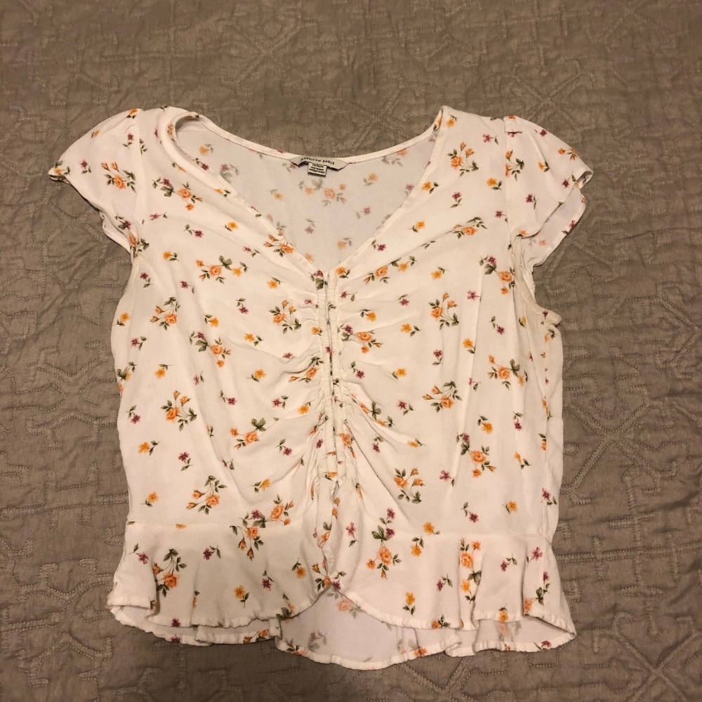 American Eagle floral blouse only worn once!